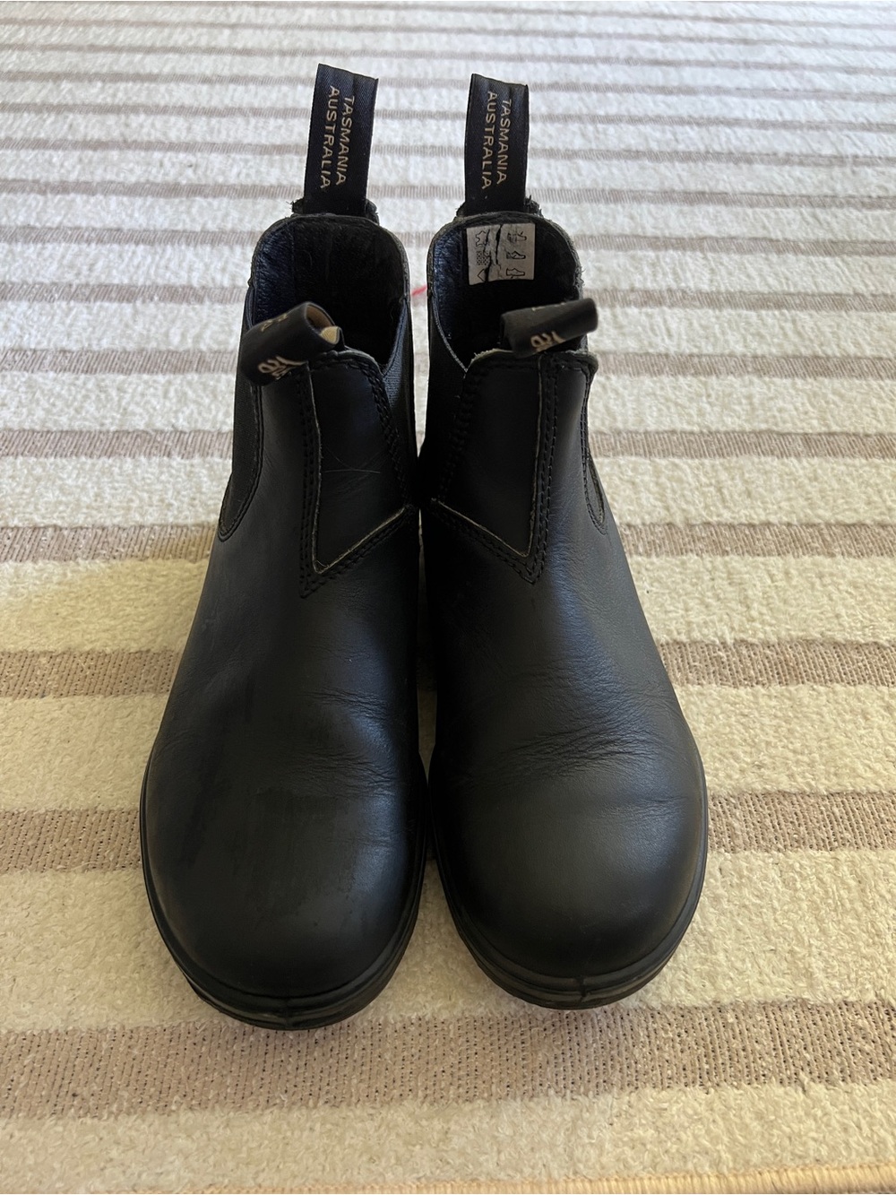 Blundstones